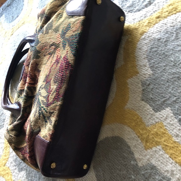 Carpet Bag - Picture 2 of 7